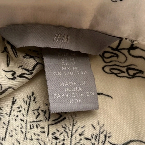 🇺🇸 H&M NWTs Evening Party Dress Maxi V-neck Tie Waist Side Slit Shiny LS - Picture 6 of 12